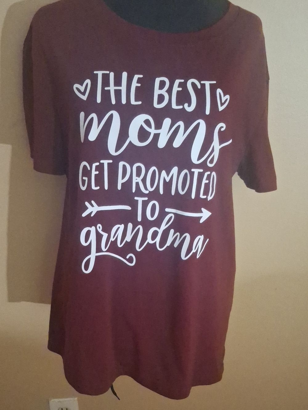 Source Unknown Maroon Short Sleeve 'The Best Moms Get Promoted to Grandma' Tee